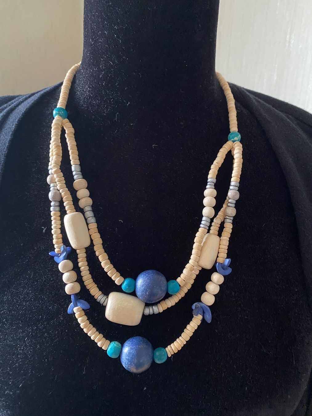 Catenine: Holz Kette, Boho Style – Usato da Ebikon venduto da Radeon0