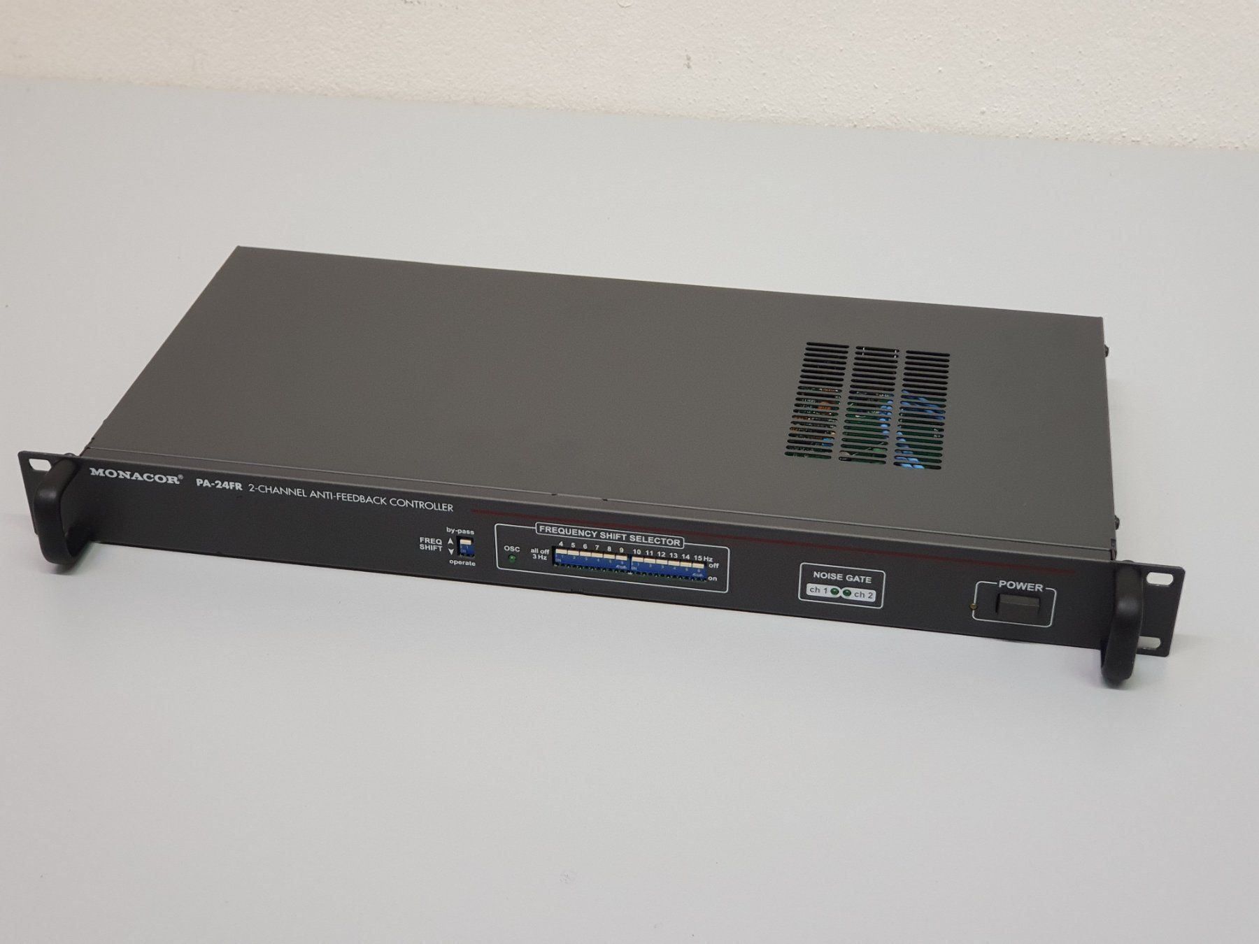 Monacor Console di mixaggio: Monacor 2-Kanal-Anti-Feedback-Controller – Nuovo (secondo la descrizione) da Hochdorf venduto da av-electronics