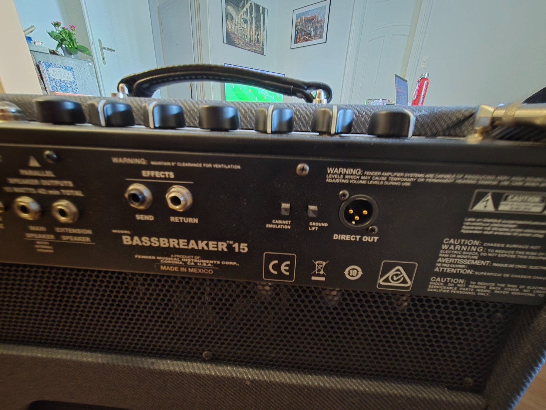 Fender Amplificatori: Fender Bassbreaker 15 Combo Amplifier – Usato da Zürich venduto da Schmani_hu 5