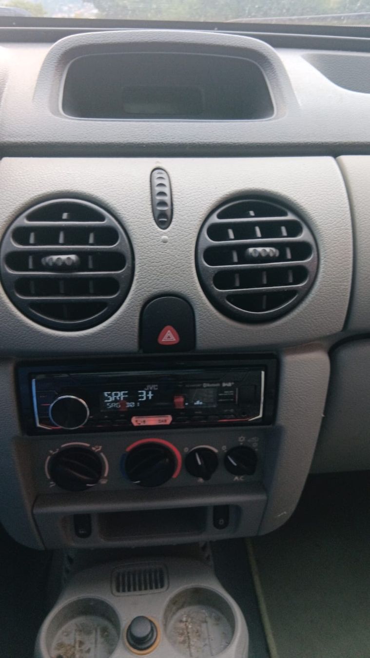 Renault Automobili: RENAULT Kangoo 1.6 16V 4x4 – Usato da Rebstein venduto da TonyRasta-Autohandel 9