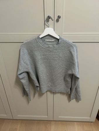 Grauer Strickpullover von Abercrombie & Fitch