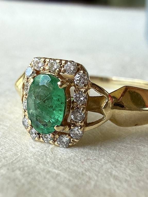 Anelli: Eleganter Smaragd Ring mit Diamanten – Usato da Thalwil venduto da han_2b8c 4
