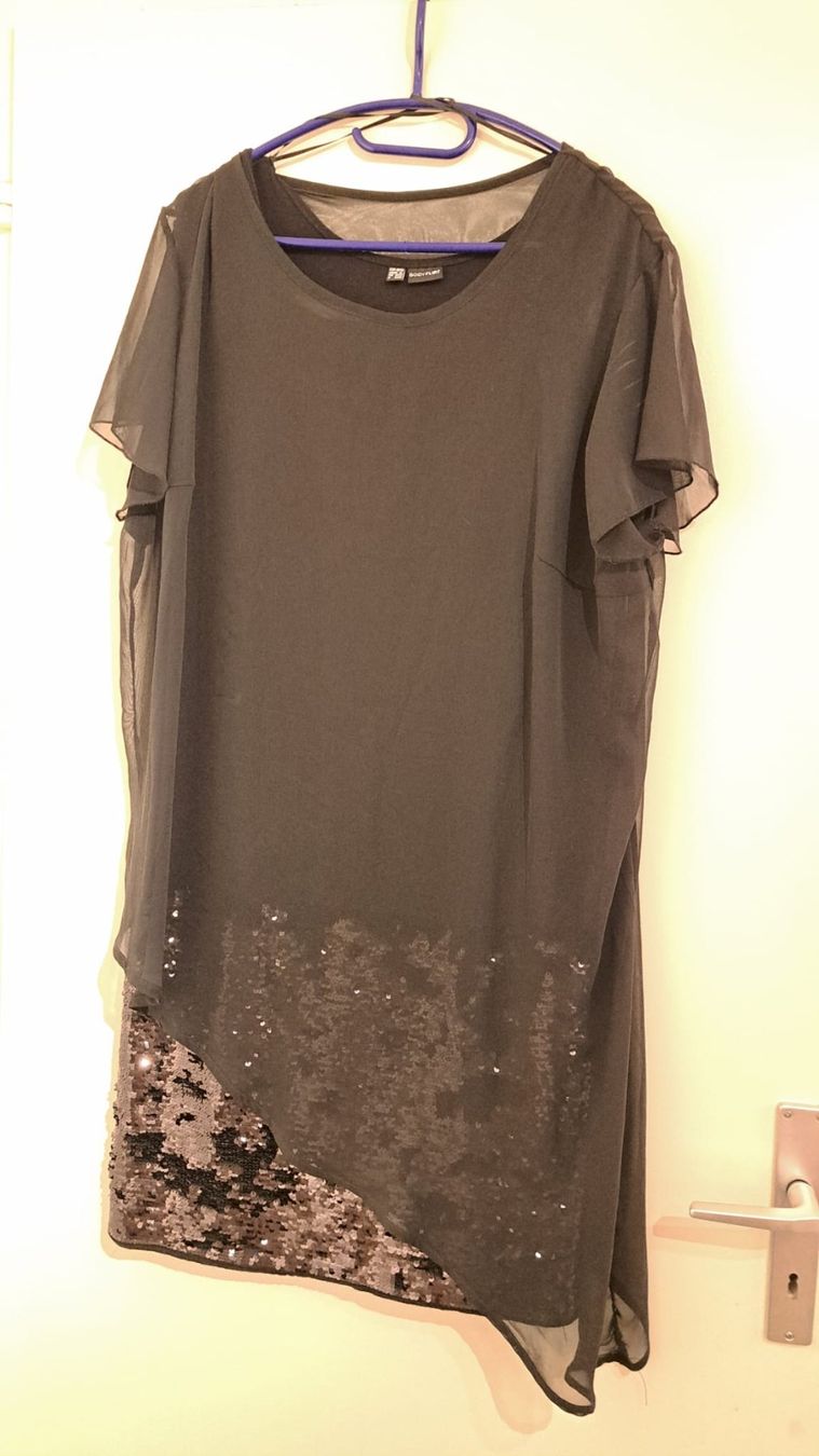 Vestiti: Schwarzes Ärmelkleid mit Paillete – Usato da Waltenschwil venduto da Catlady