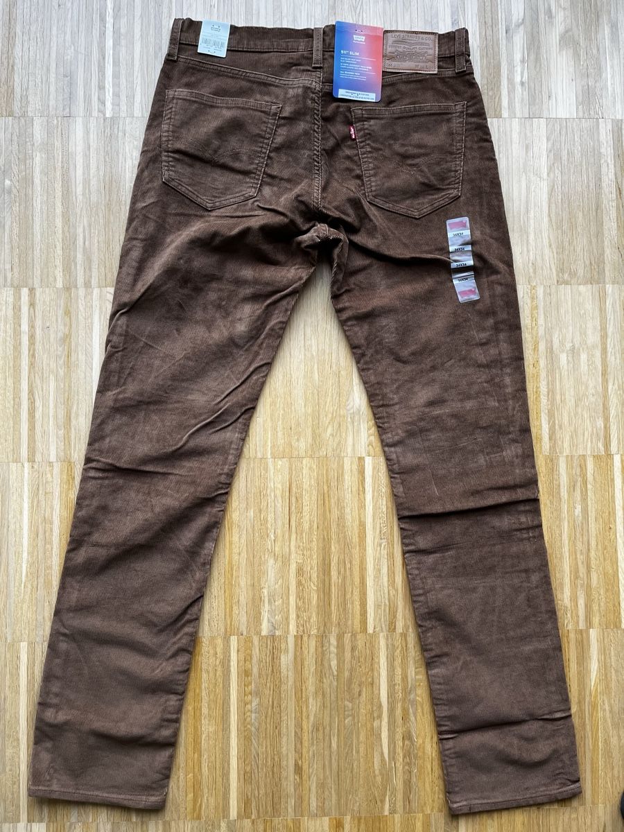 Levi's Jeans: Levis 511 Cord Hose 34x34 Neu – Nuovo e nell'imballaggio originale da Zürich venduto da idemehore 1