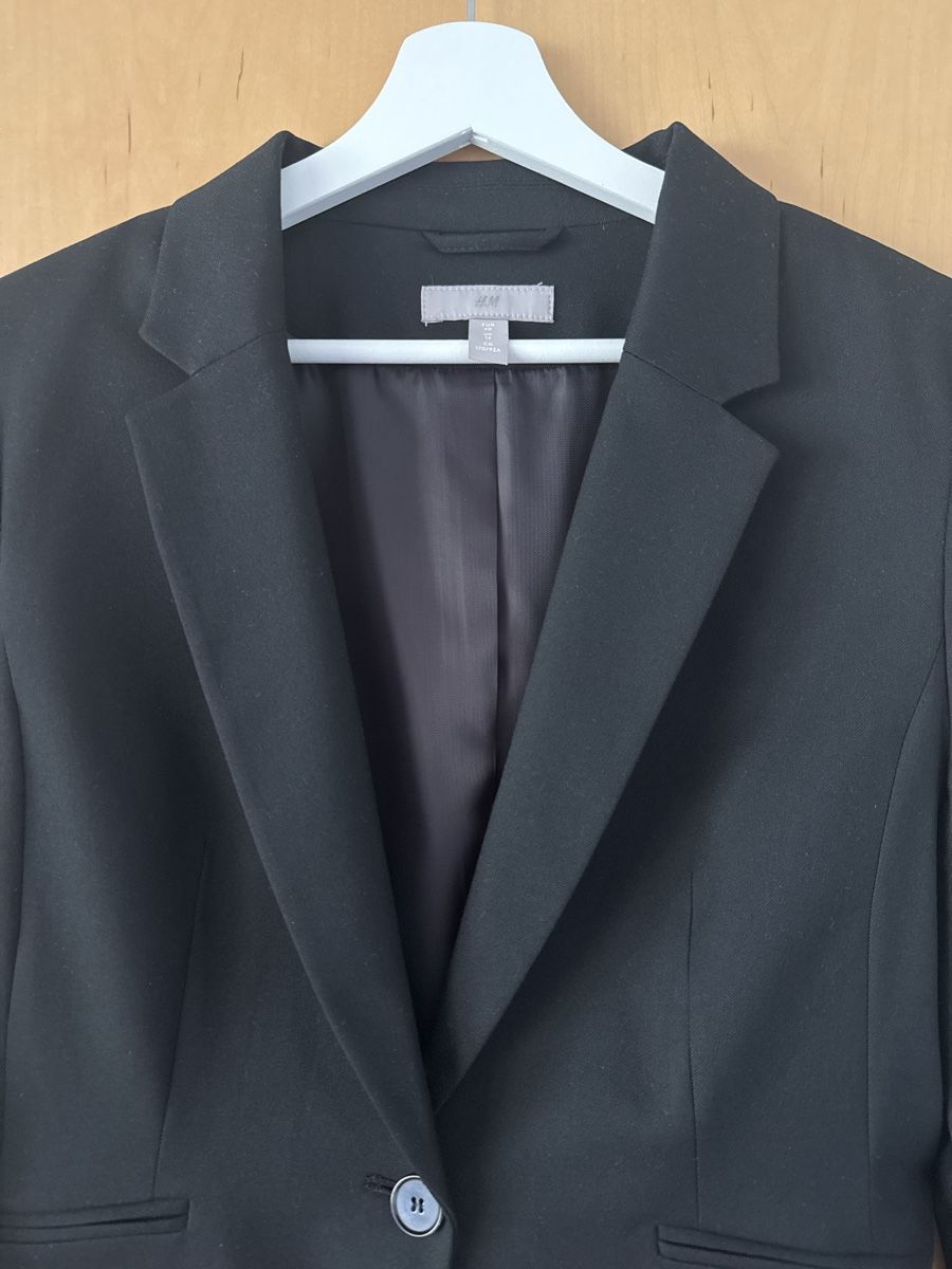H&M Ensembles & Tailleurs: Blazer Damen – Neuf (Voir description) à Wilen (Sarnen) par aninaschwab 2