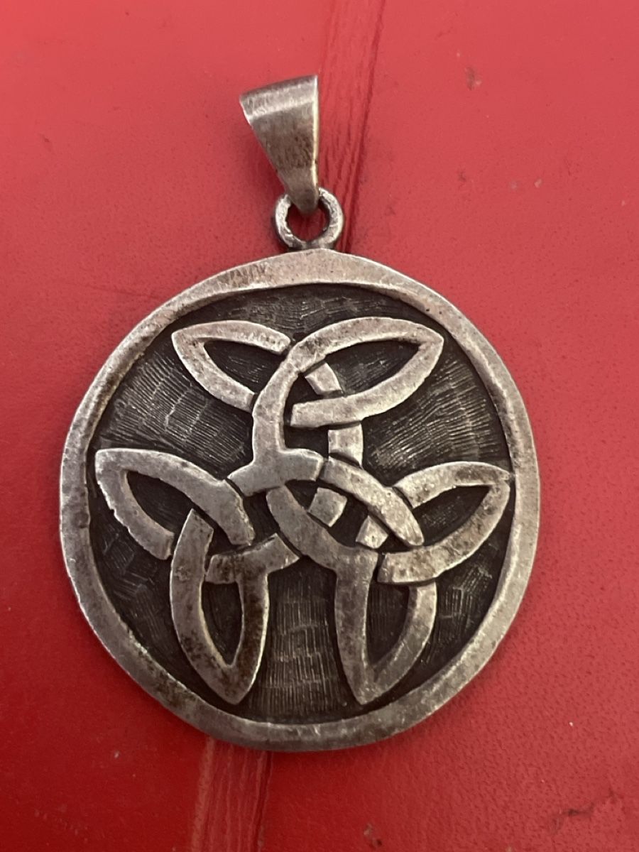 Ciondoli: Pendentif, en argent – Usato da Montreux venduto da Pipo7878
