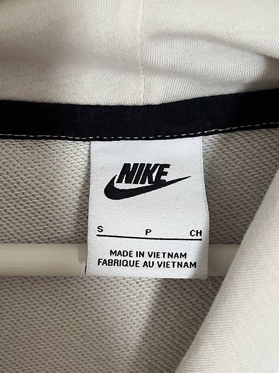 Maglioni & Felpe: Kapuzenpullover / Kapuzensweatshirt Gr. S von Nike – Usato da Zürich venduto da Imaime 3