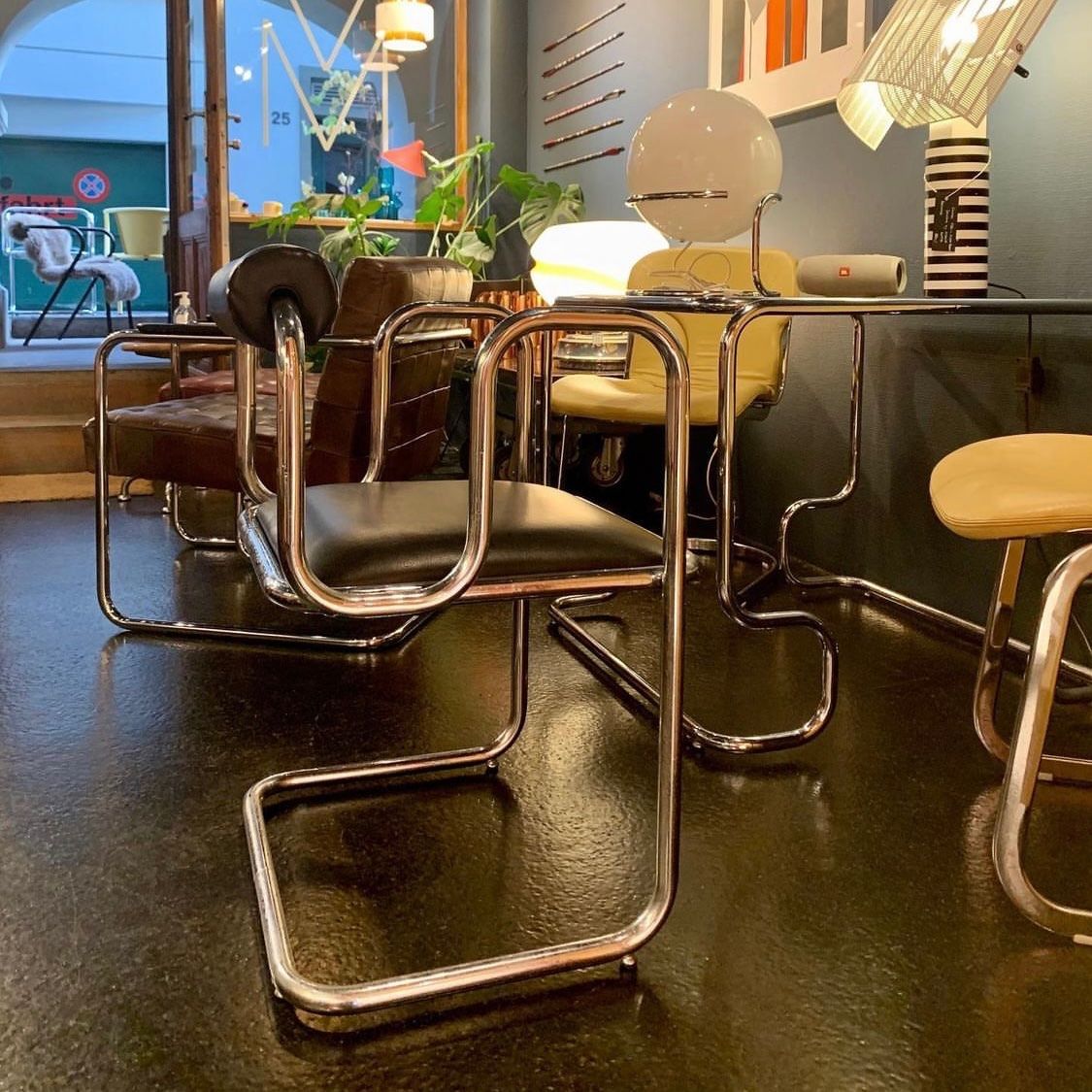 Sedie: Vintage designer chairs 60s – Usato da Fribourg venduto da mariedw