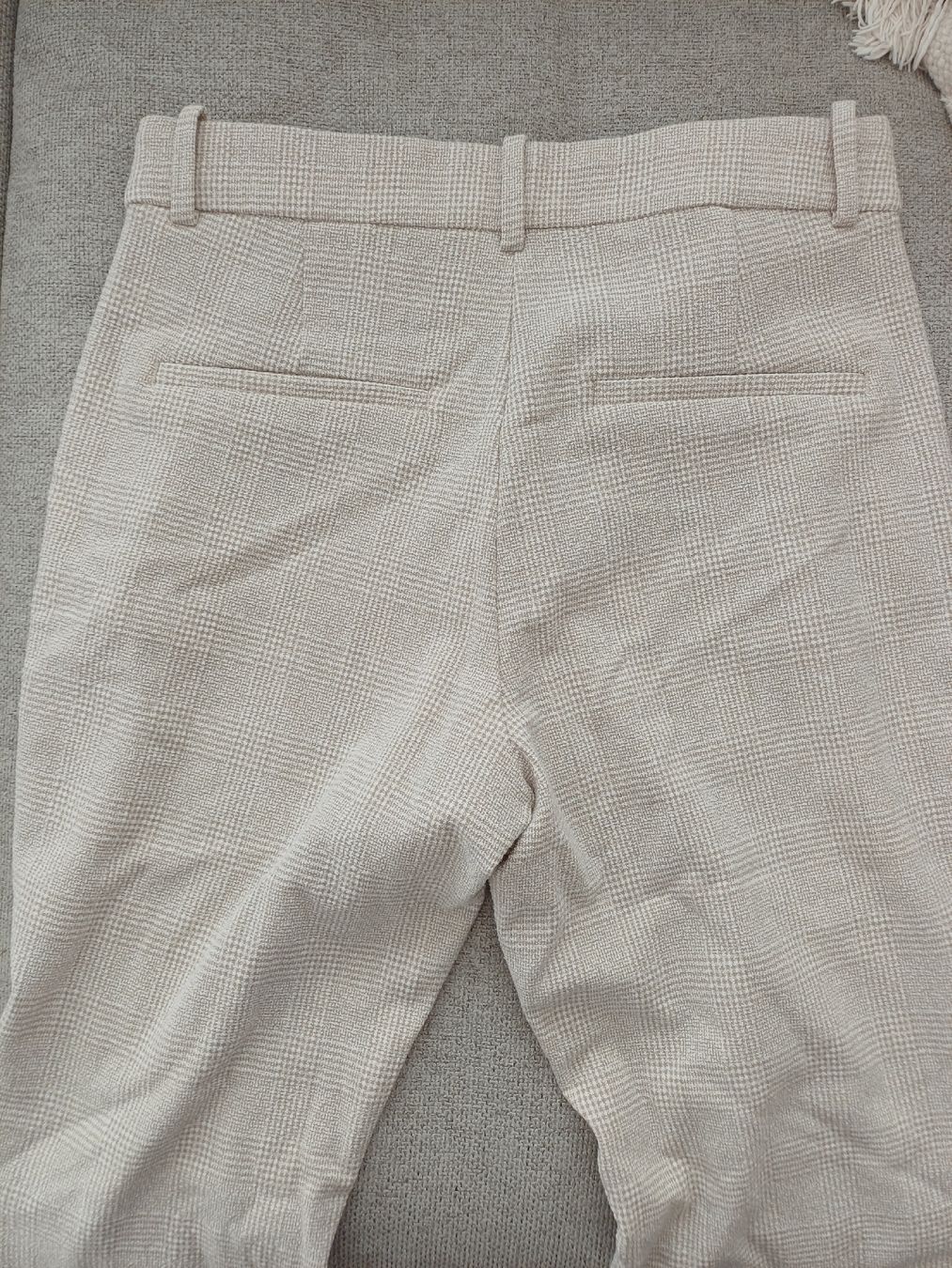 H&M Pantaloni: Hose – Usato da Rothenburg venduto da lauraaurora 4