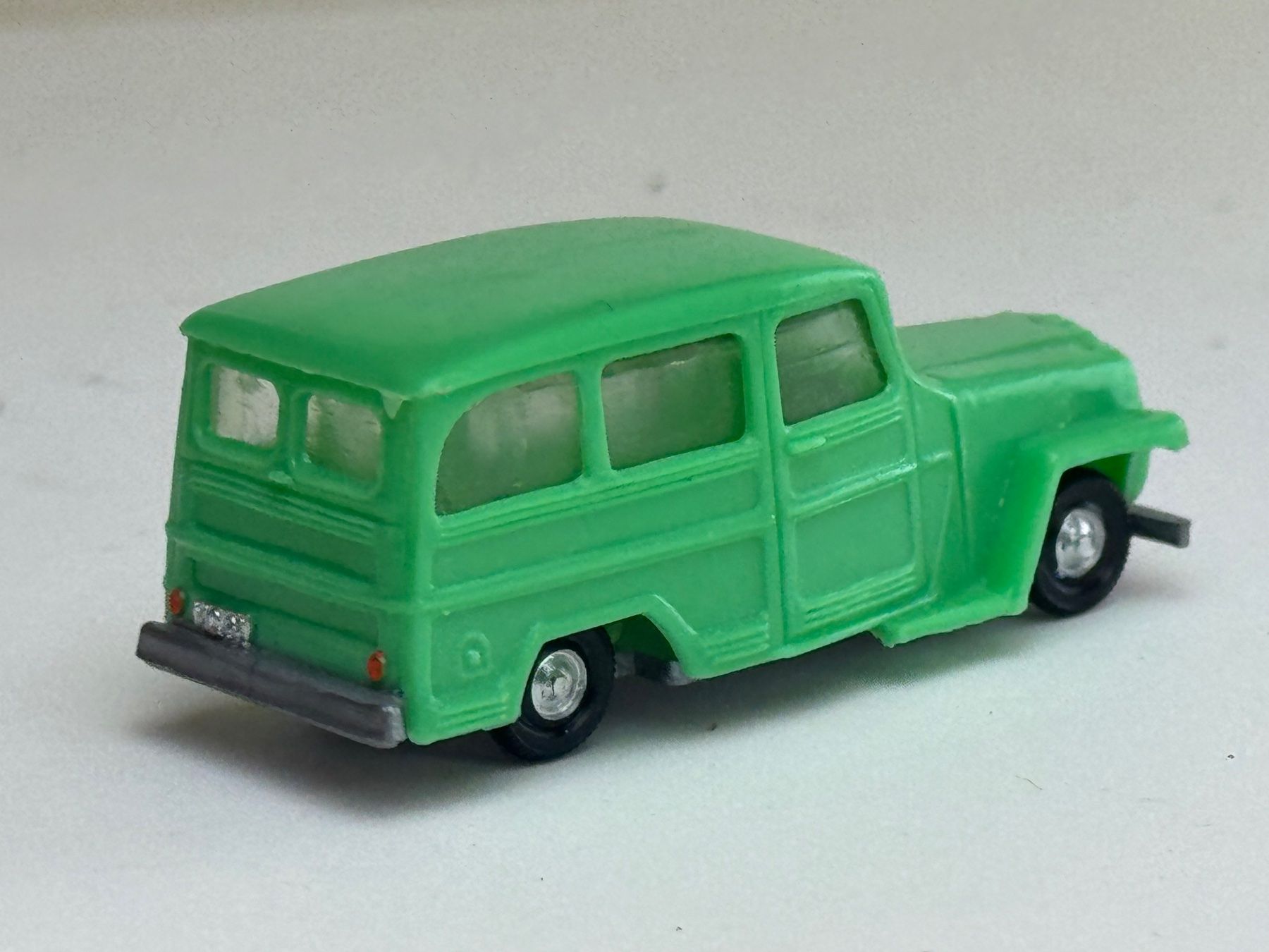 Eko Modellini d'auto: GB3- EKO Jeep Wagon hellgrün – Usato da Elm venduto da Wikmtz 1