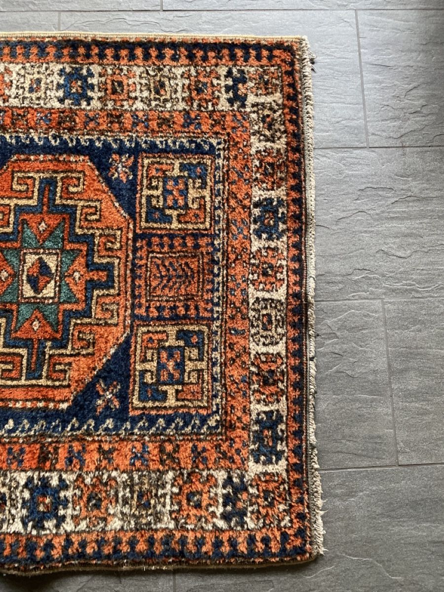 Tappeti: Antiker persischer Kazak Teppich 97x145cm – Usato da Frauenkappelen venduto da leola1973 2