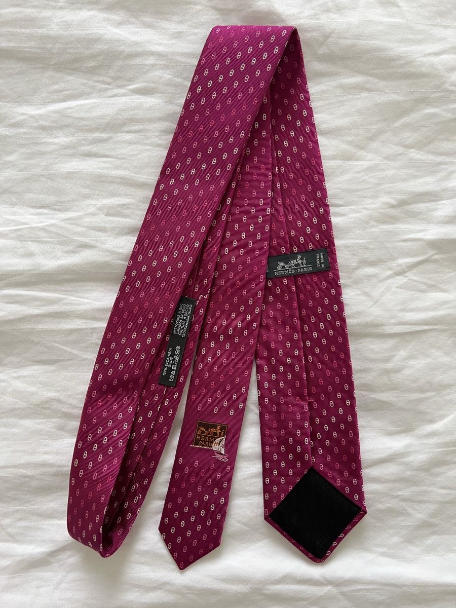 Hermès Cravatte: Cravate Hermès rose/framboise – Nuovo (secondo la descrizione) da Nyon venduto da PokemonMaxime 1