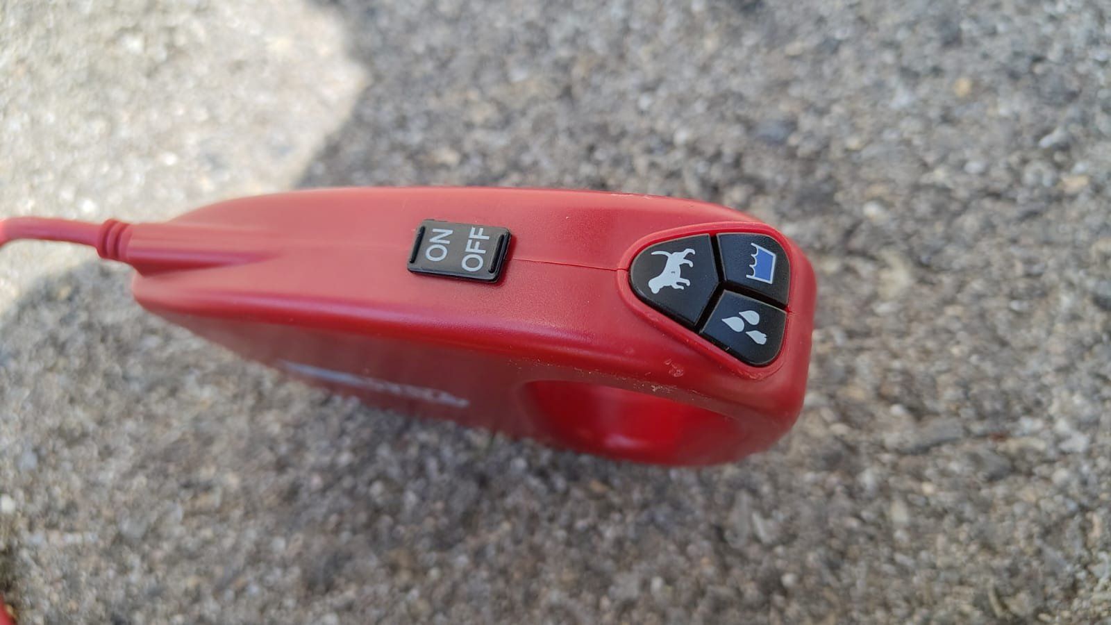 Spielzeuge: Pipi Max - Spielzeughund – Gebraucht aus Unterlangenegg von MagnumGold08 4