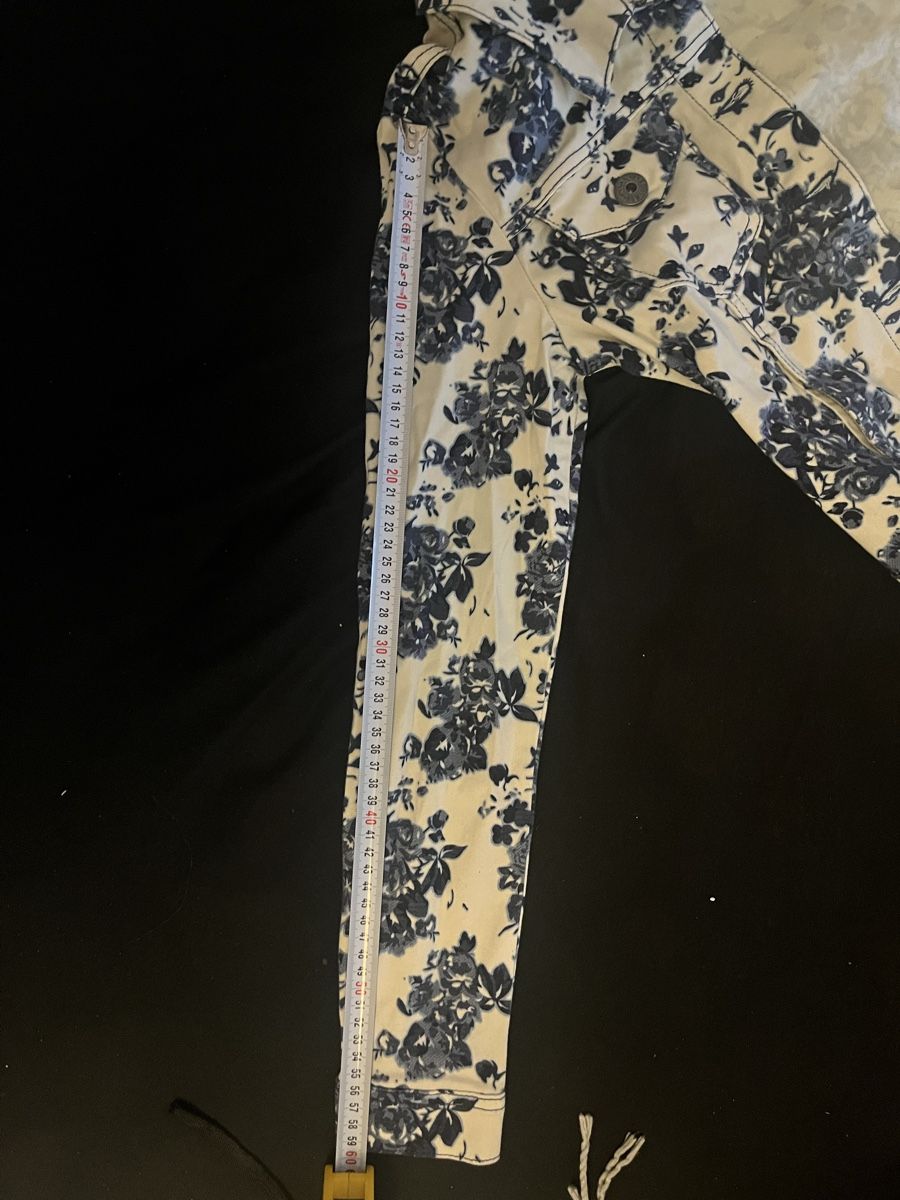 Jacken: Damen Jacke blau/weiss Blumenmuster  – Neu (gemäss Beschreibung) aus Olten von sae_82z2 5