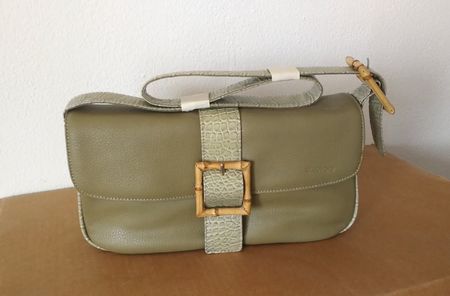 Leder-Handtasche neu