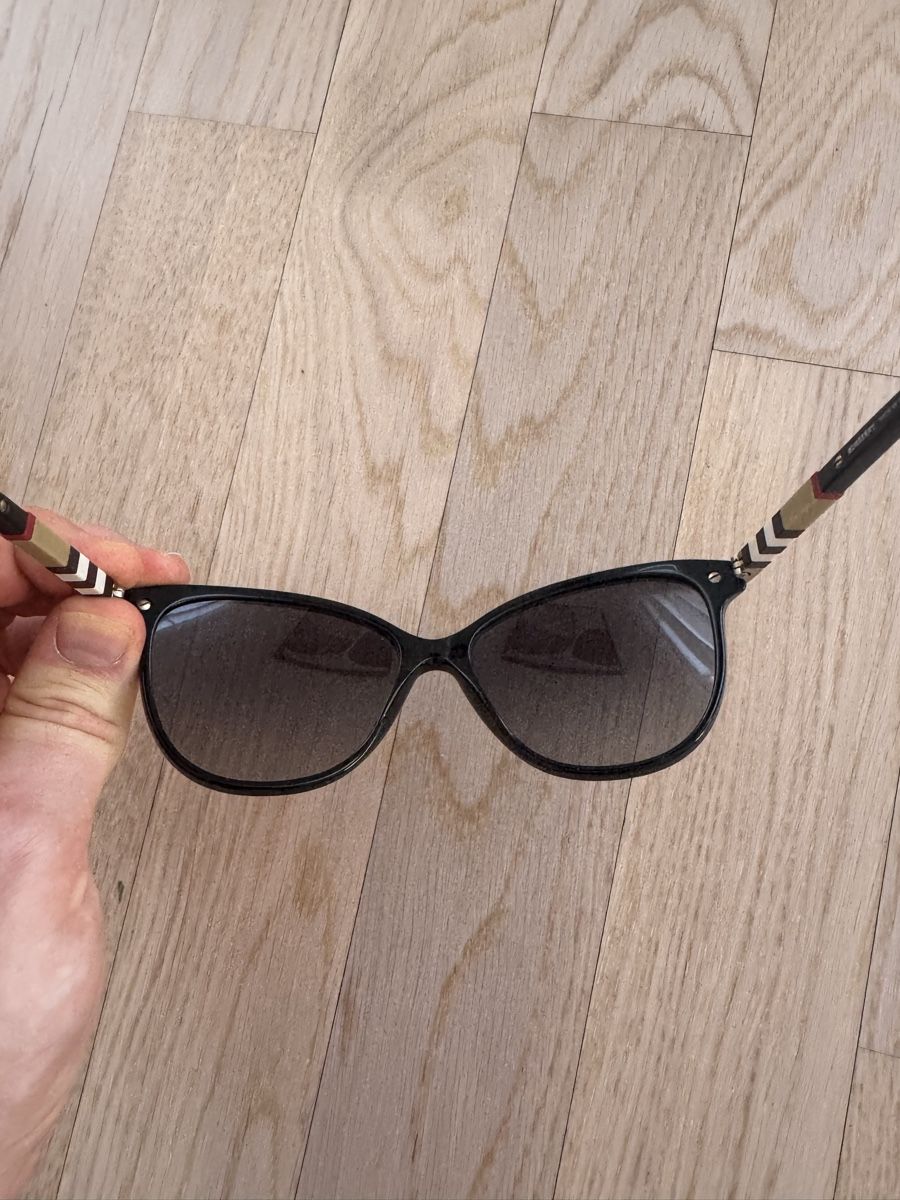 Burberry Occhiali & Lenti: (Original) Burberry Sunglasses – Nuovo (secondo la descrizione) da St. Gallen venduto da Asmolon 2