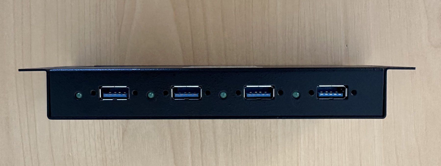 Hub & Switch: Exsys - 4 Port USB 3 Metal HUB - EX-1183HMVS – Usato da Dielsdorf venduto da Empowered 2