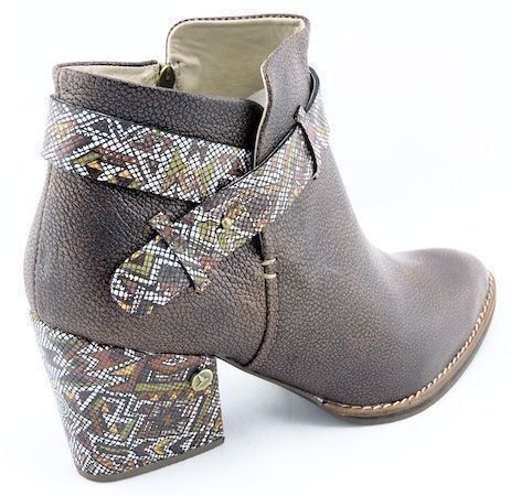 Damenschuhe: Damen Leder Stiefeletten Grösse 38 – Neu und originalverpackt aus Rengg von Colomo 3