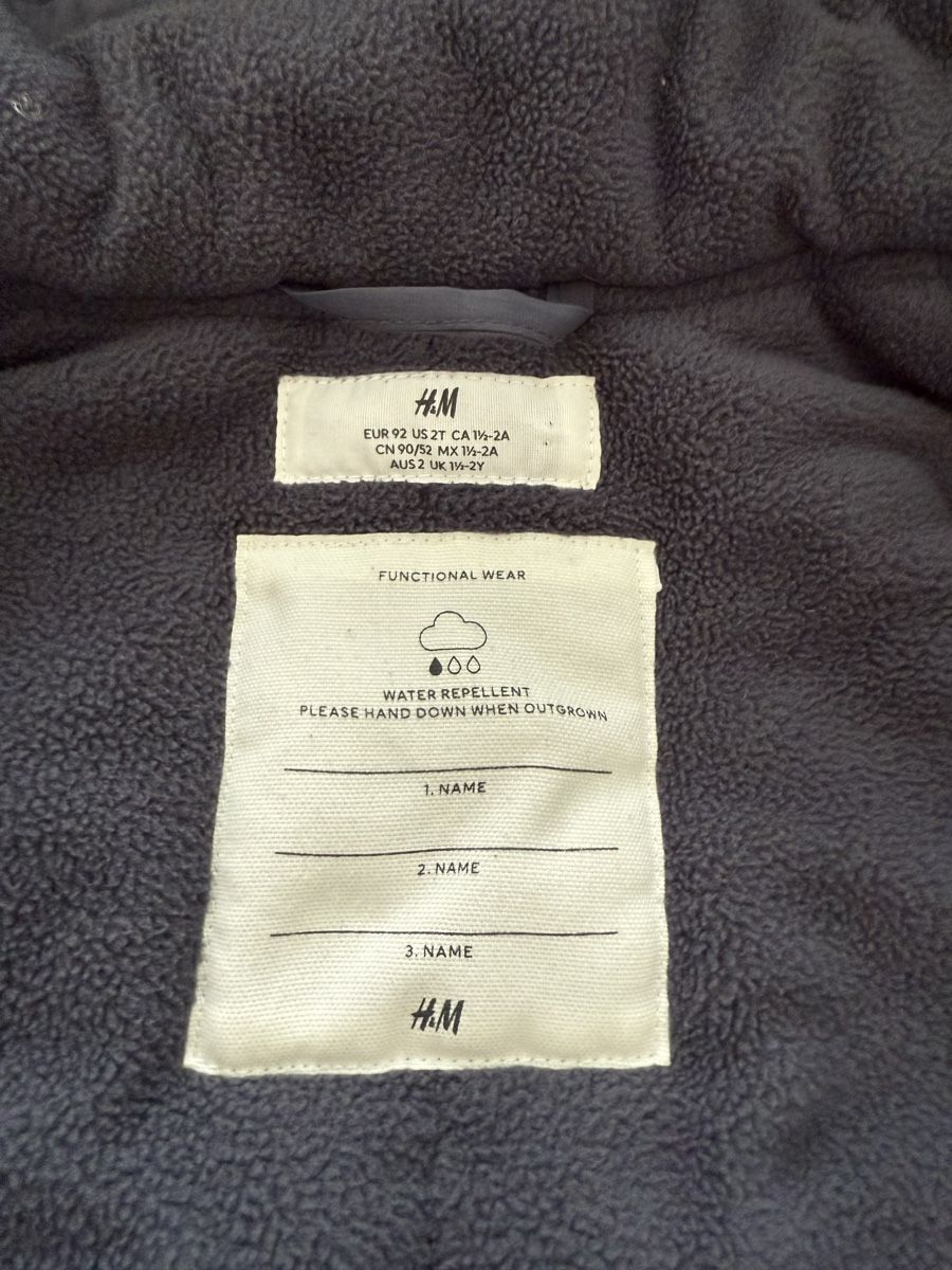 H&M Giacche & Cappotti: Winterjacke Kinder Gr.92 H&M – Usato da Niederglatt ZH venduto da Vladaa 1