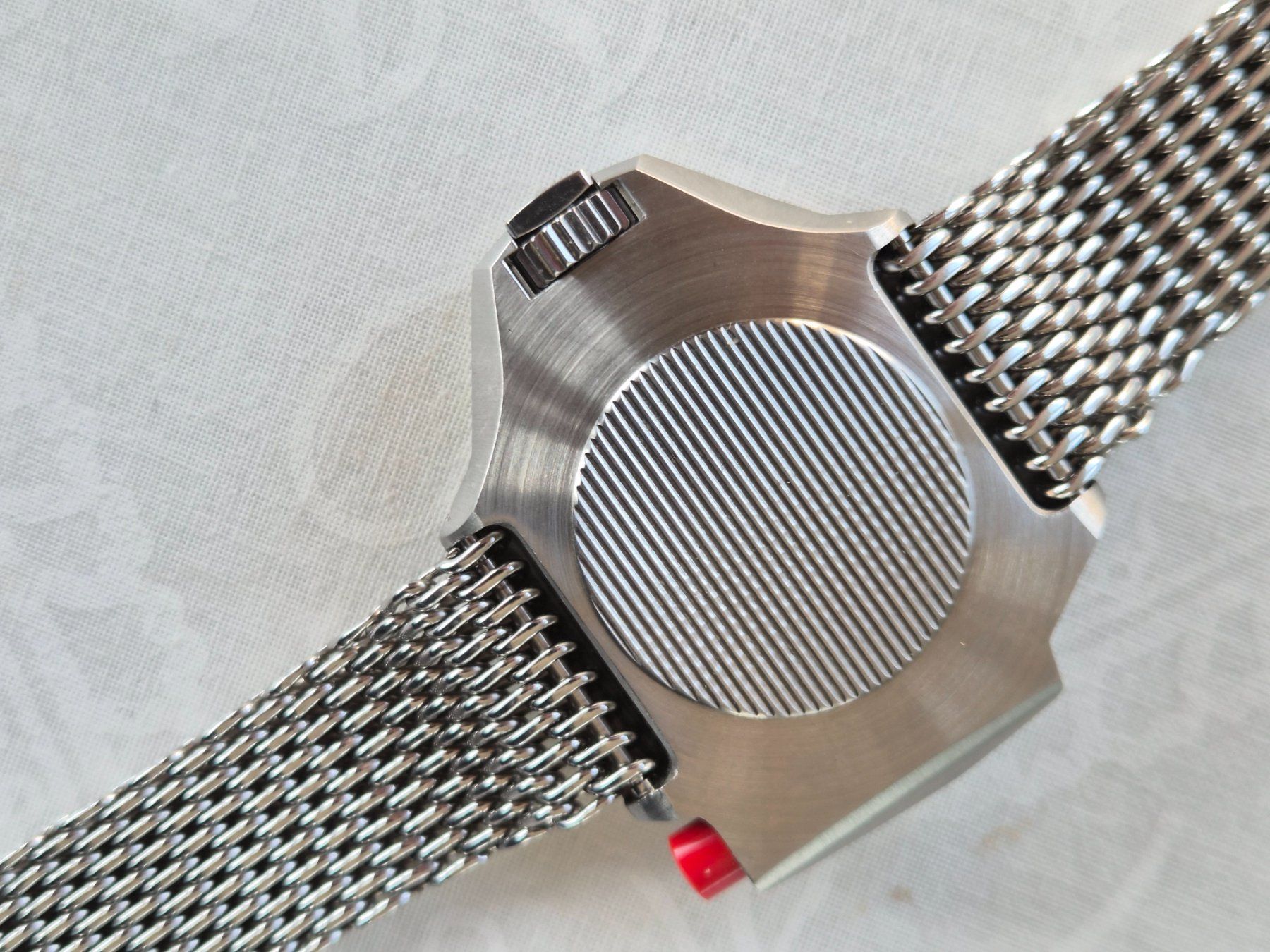 Omega Uhren: Omega Seamaster 600 "PloProf" – Gebraucht aus Chabrey von Horology 3