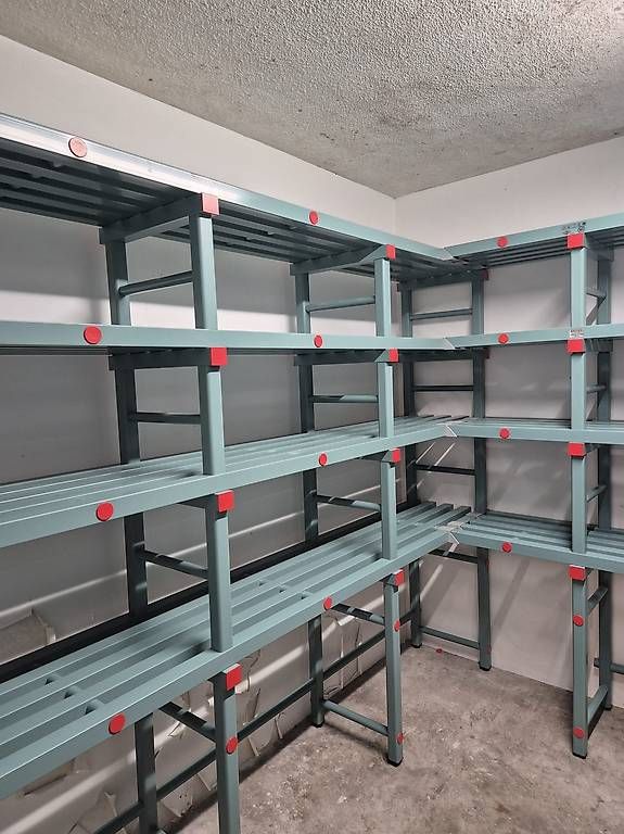 Scaffali: Kühlhausregal – Usato da Schönenwerd venduto da Nussgipfel65