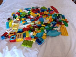 200 Lego Duplo Bausteine