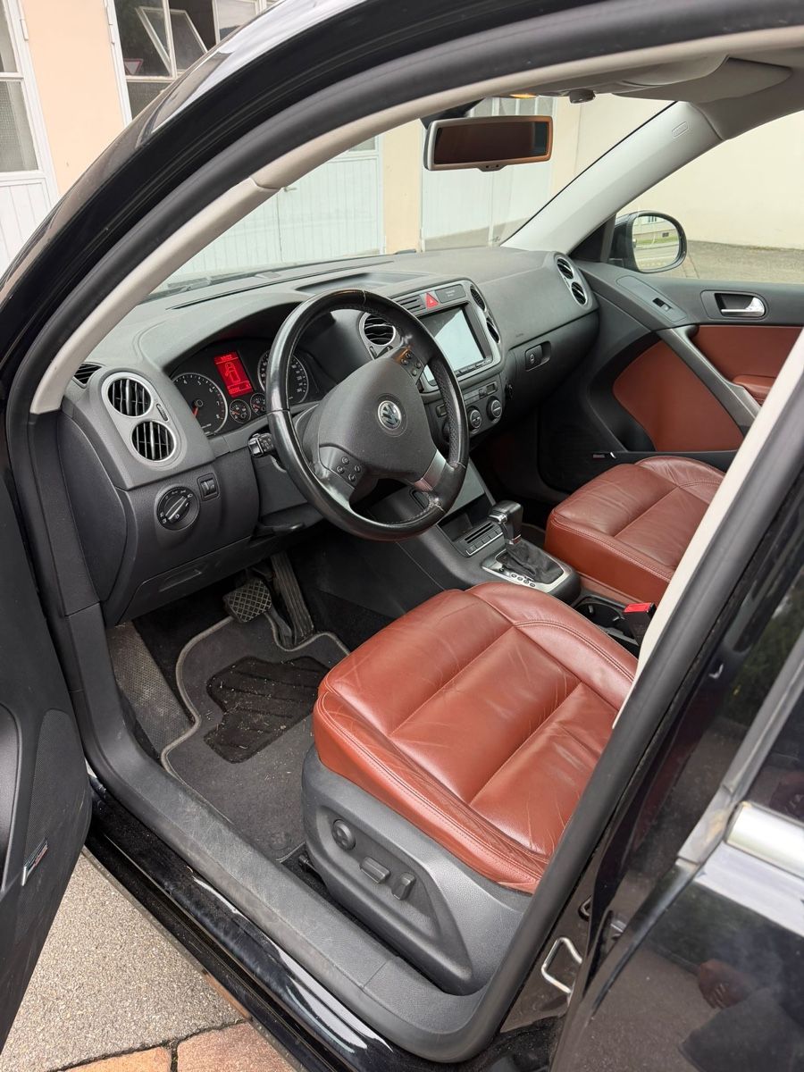 VW Automobili: Vw Tiguan 2.0 TSI  – Usato da Rüti ZH venduto da ES95 4