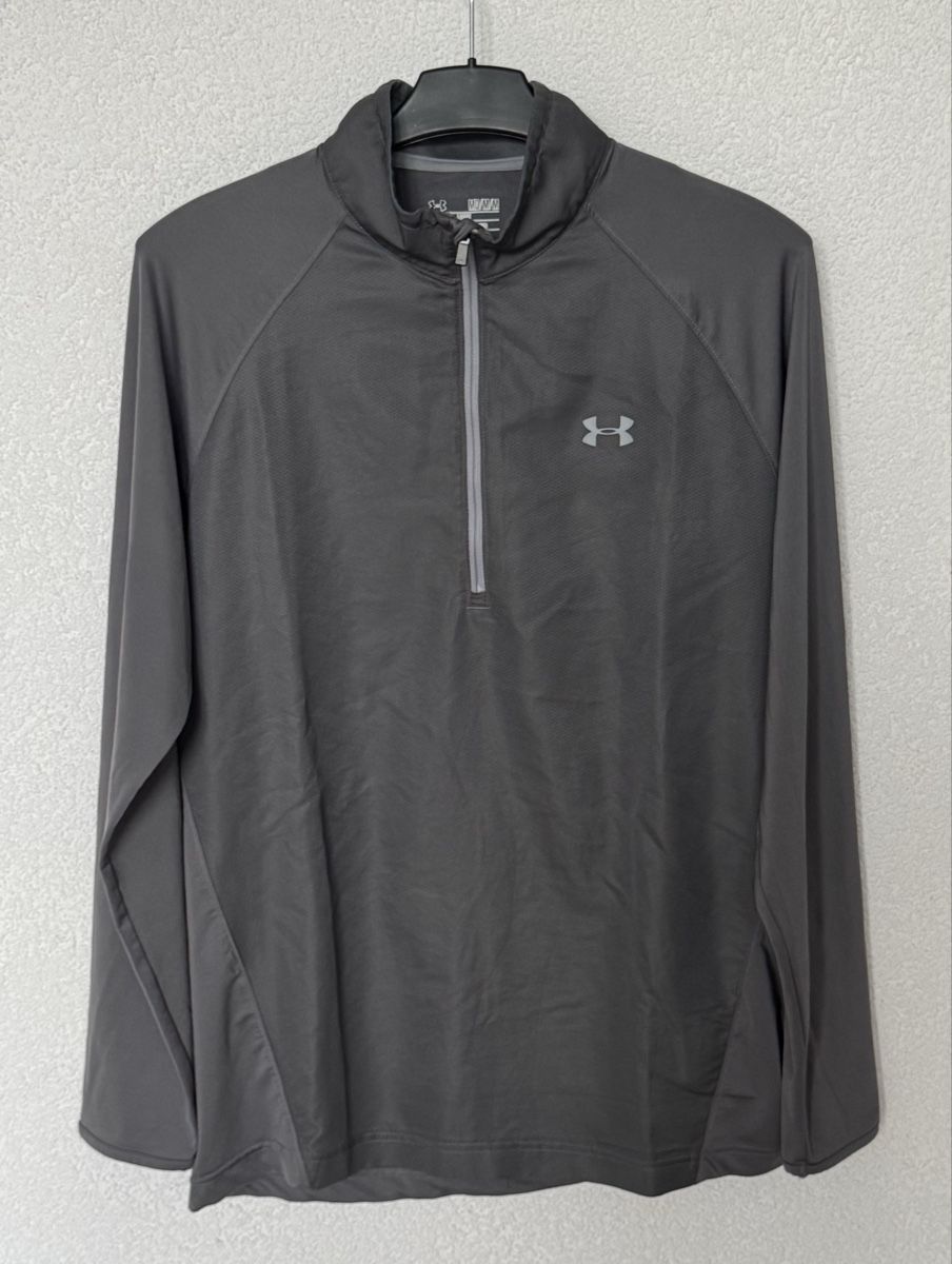 Under Armour T-shirt: Under Armour Shirt M – Usato da Spiegel b. Bern venduto da Desisk44