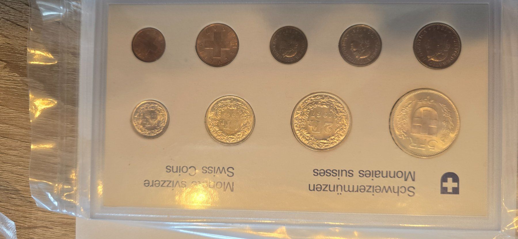 Toutes les monnaies: Ensemble pieces fleur de coin 1967 – D'occasion à Fribourg par yan_z5fr