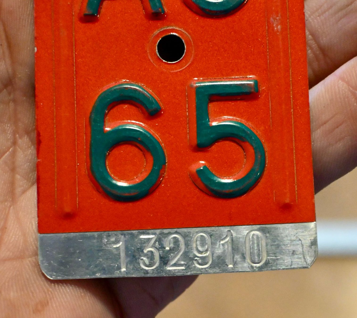 Schilder: Velonummer AG von 1965 - Aargau - AG 65 – Gebraucht aus Pfaffhausen von mono_rec 3
