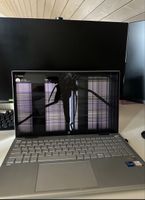 HP Pavilion x360 i7 Laptop mit defektem Display