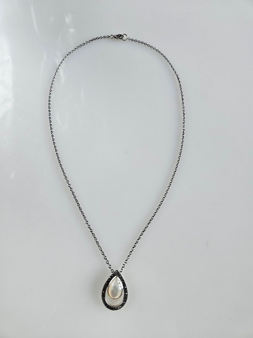 Catenine: Silber Kette mit Perlmutt – Nuovo (secondo la descrizione) da Winterthur venduto da ste_tcx5 1