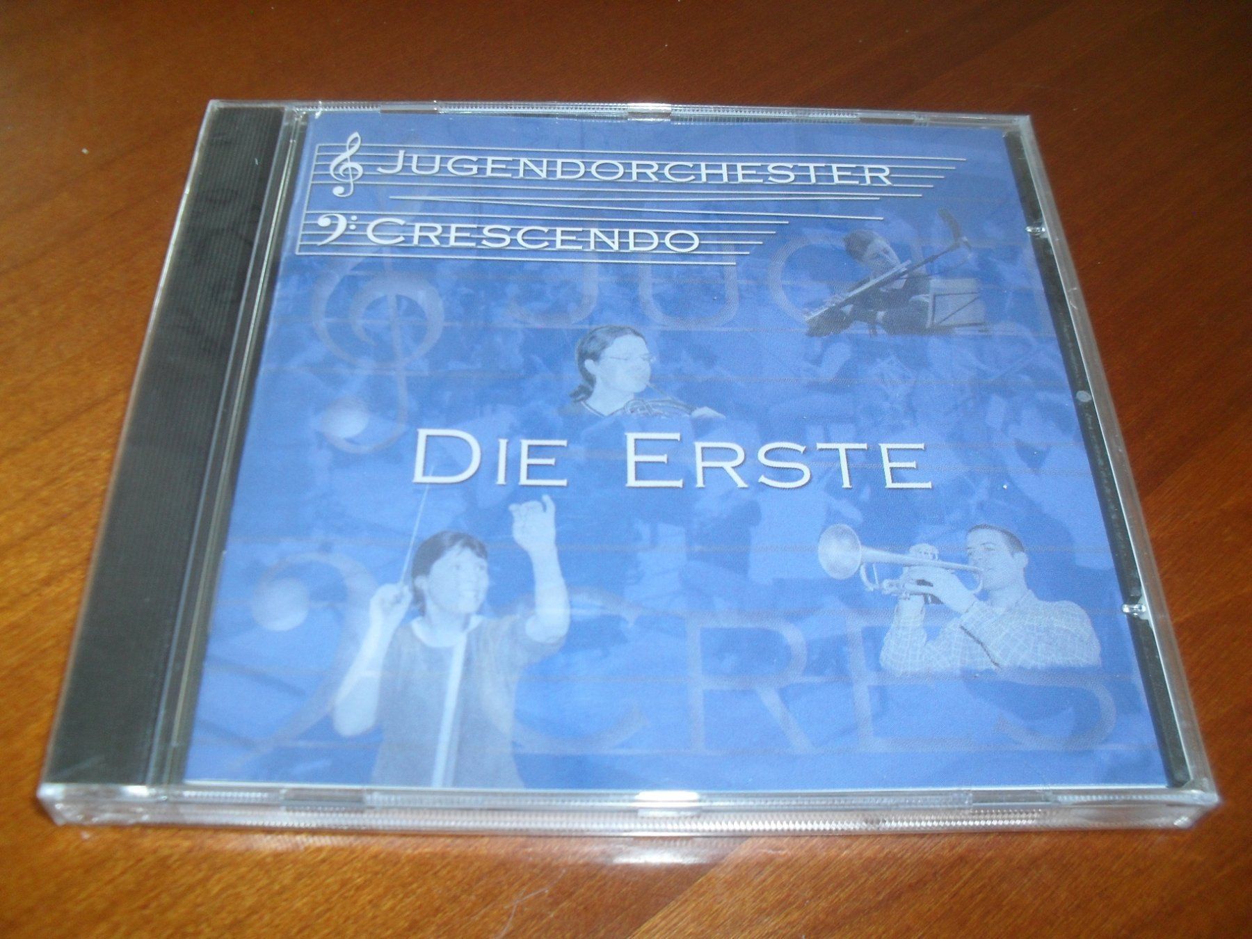 CDs: Jugendorchester Crescendo - Die erste, D16 – Neu und originalverpackt aus Sessa von discoverymedia