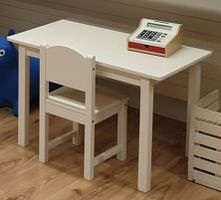 Kinder-Tisch
