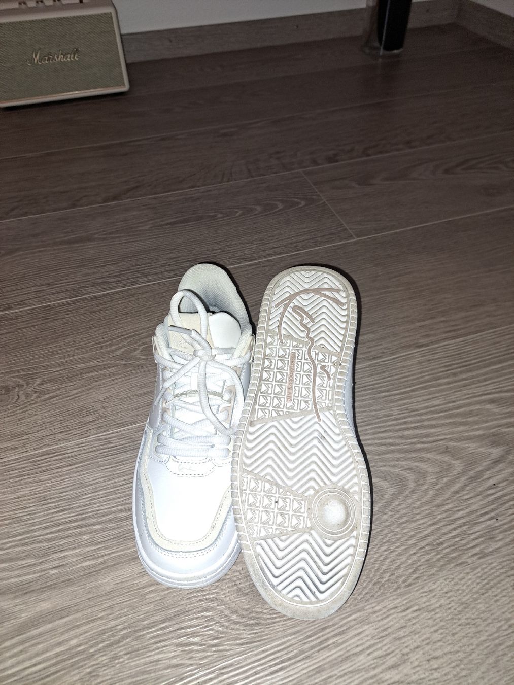 Damenschuhe: Karl Kani Sneakers Gr. 38.5 – Gebraucht aus Wetzikon ZH von secondhandsfashion 4