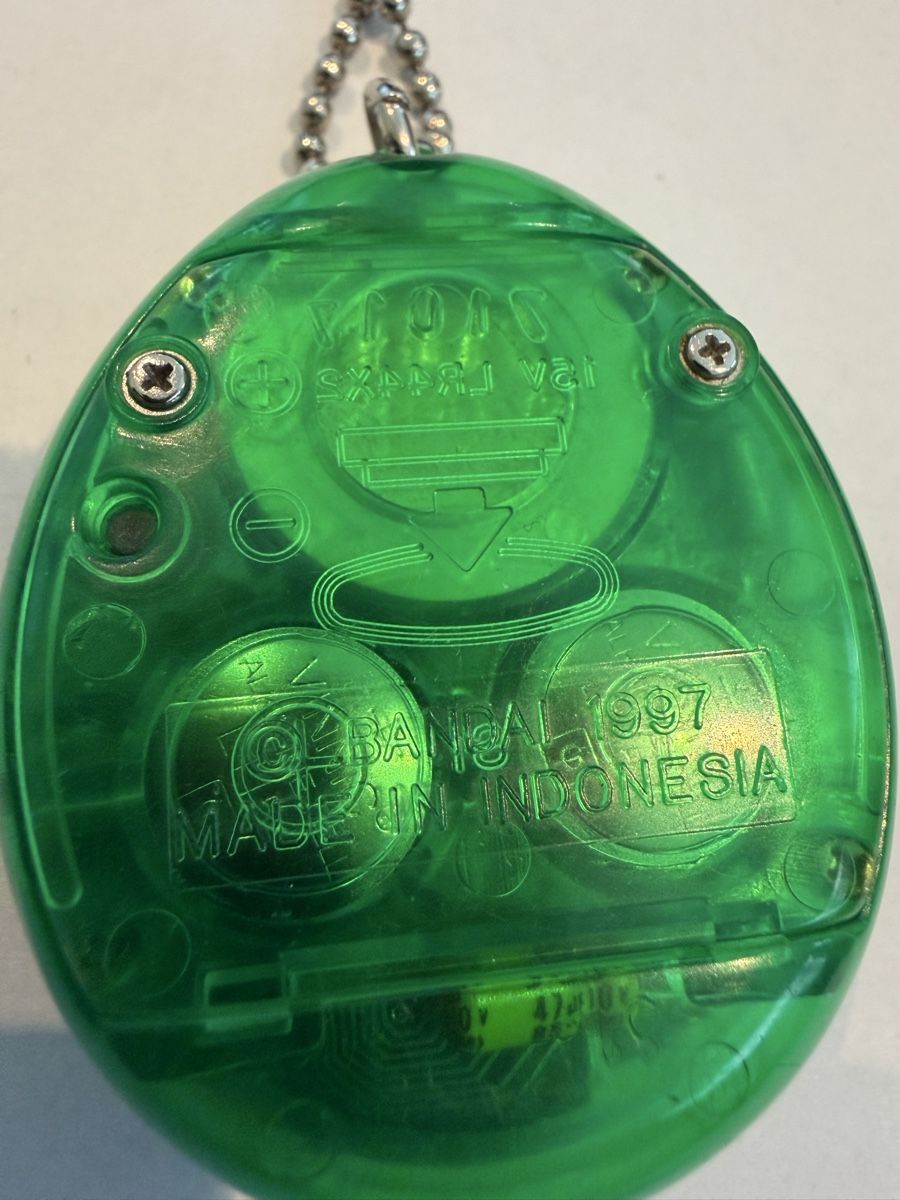 Jeux: Tamagotchi Skeleton Green 1997 – D'occasion à Echallens par JAR69 6