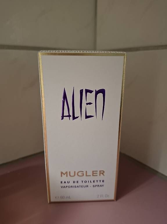 Mugler Profumi & Eau de Toilette: Alien Parfume Mugler – Usato da Flawil venduto da Yalu02