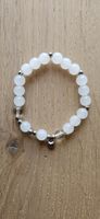 Armband weiss mit Herz Anhänger