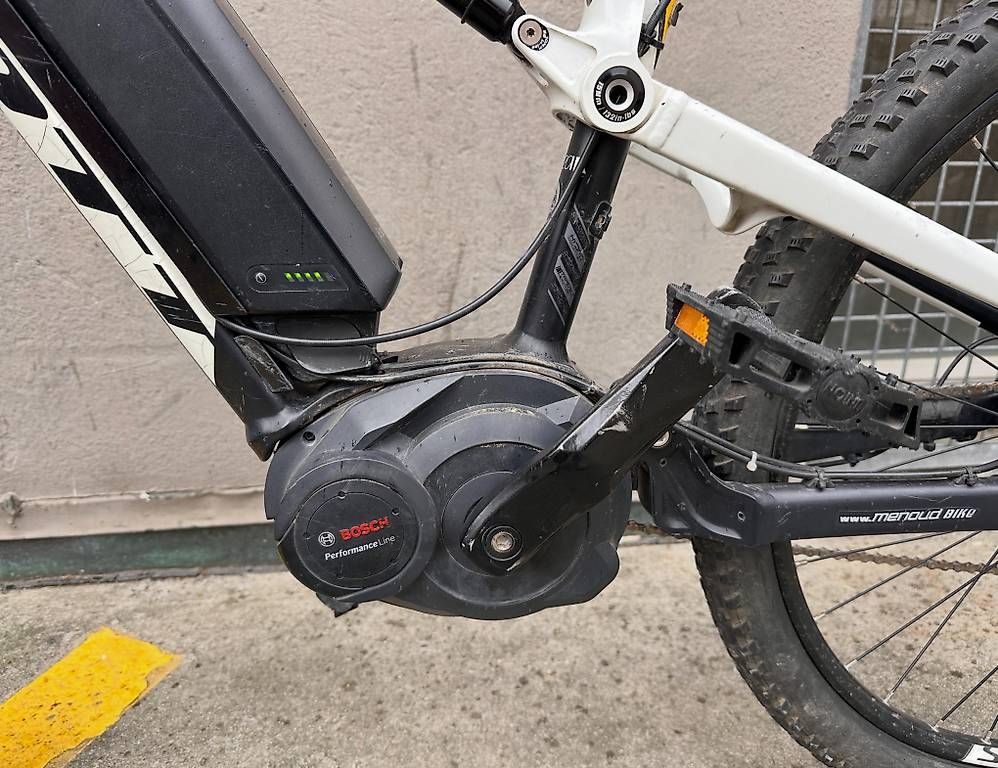 Scott Biciclette: Scott E-Mountain Bike // E-Spark 720 - 2015 – Usato da Zürich venduto da Buri_1738 2