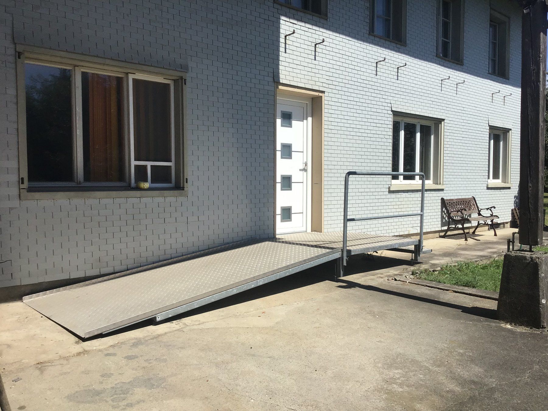 Altro: Rampe / Rollstuhlrampe – Usato da Niederbipp venduto da Hdachi