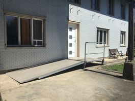 Rampe / Rollstuhlrampe