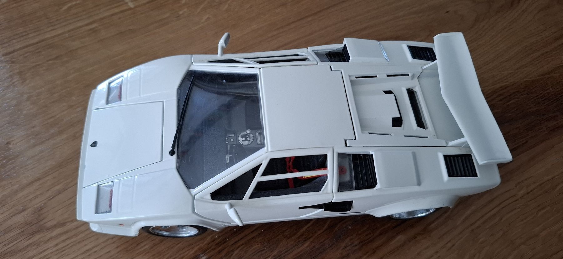 Lamborghini Modellini d'auto: Modellauto Lamborghini countach 1:18 – Usato da Guntershausen venduto da Jtattoo
