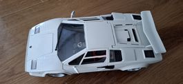 Modellauto Lamborghini countach 1:18