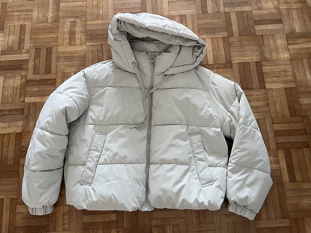 Stradivarius Jacken: Warme neue Winterjacke gr XS oder S von Stradivarius – Gebraucht aus Herisau von bru_vm5j 3