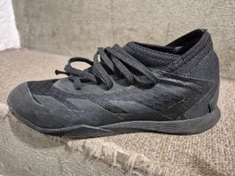 Adidas Predator Hallenschuhe