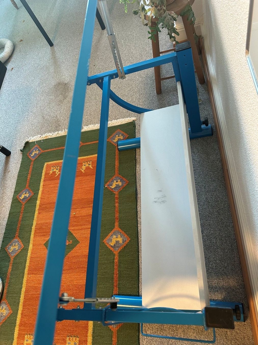 Tische: Kindertisch / Basteltisch für Kinder – Gebraucht aus Zürich von MaagImmo 4