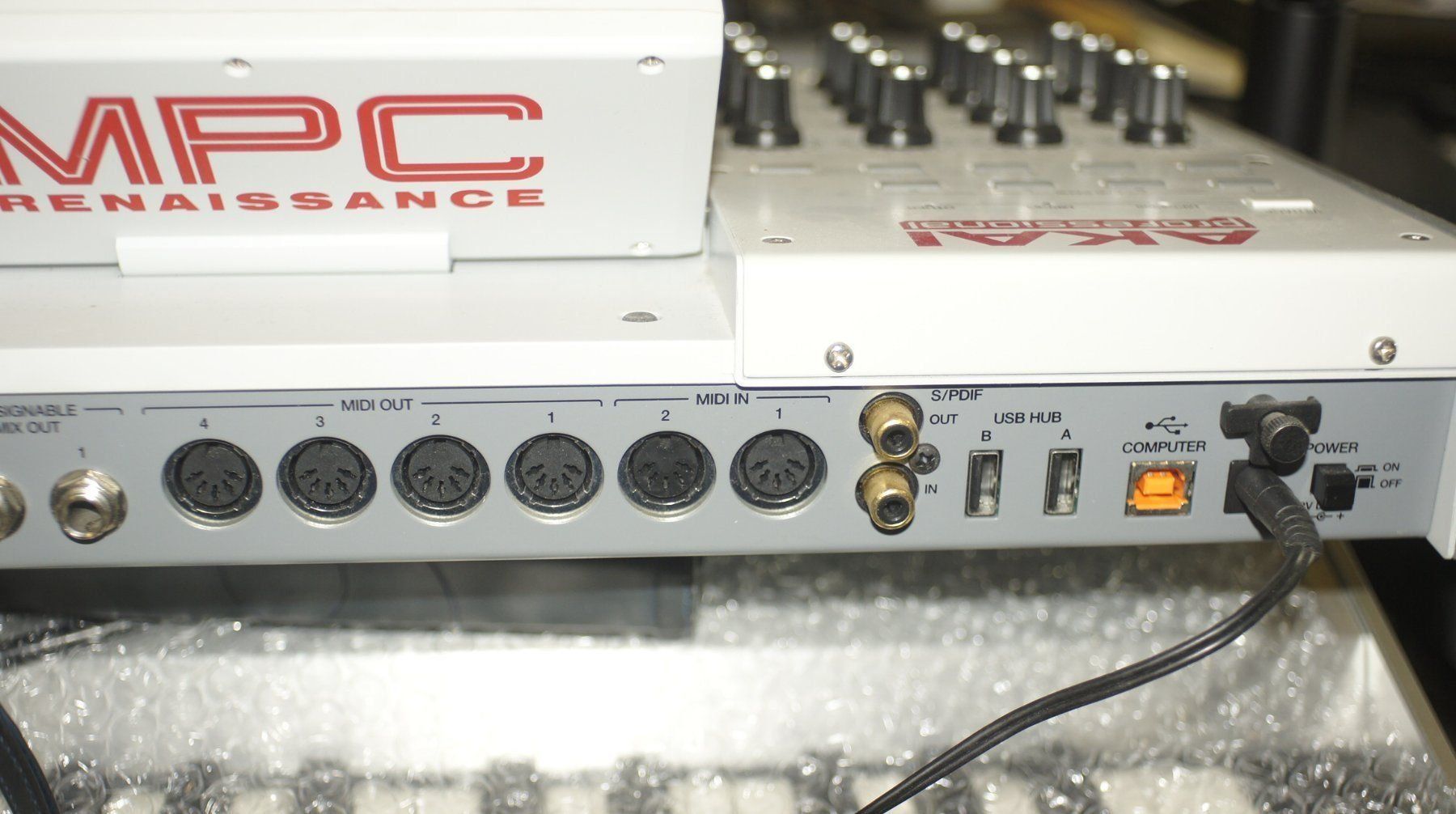Akai Strumenti musicali: Akai professional mpc Renaissance mit Software – Usato da Zénauva venduto da Alois6 1