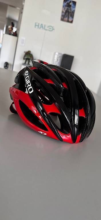 Caschi: Giro Helm Atmos II  – Usato da Ostermundigen venduto da skulls_13 2