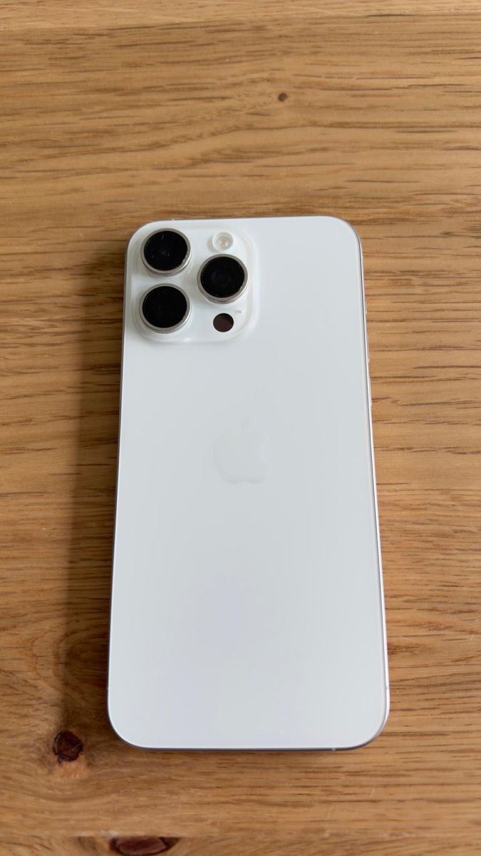 Apple Handys / Smartphones: Iphone 15 Pro Max 256gb – Gebraucht aus Luzern von Lellicl 3