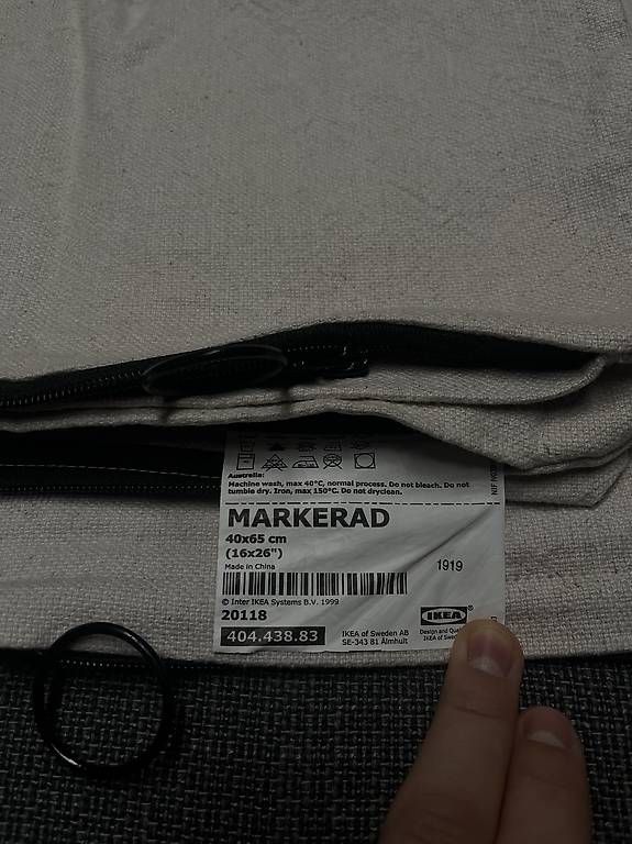 Ikea Cuscini: Kissenbezug Virgil Abloh x IKEA – Usato da Luzern venduto da LuzernerShop 2
